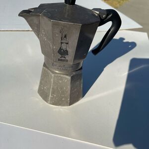 Bialetti Moka Espress Iconic Stovetop Espresso Maker Coffee 6 Oz Aluminium W-4 F